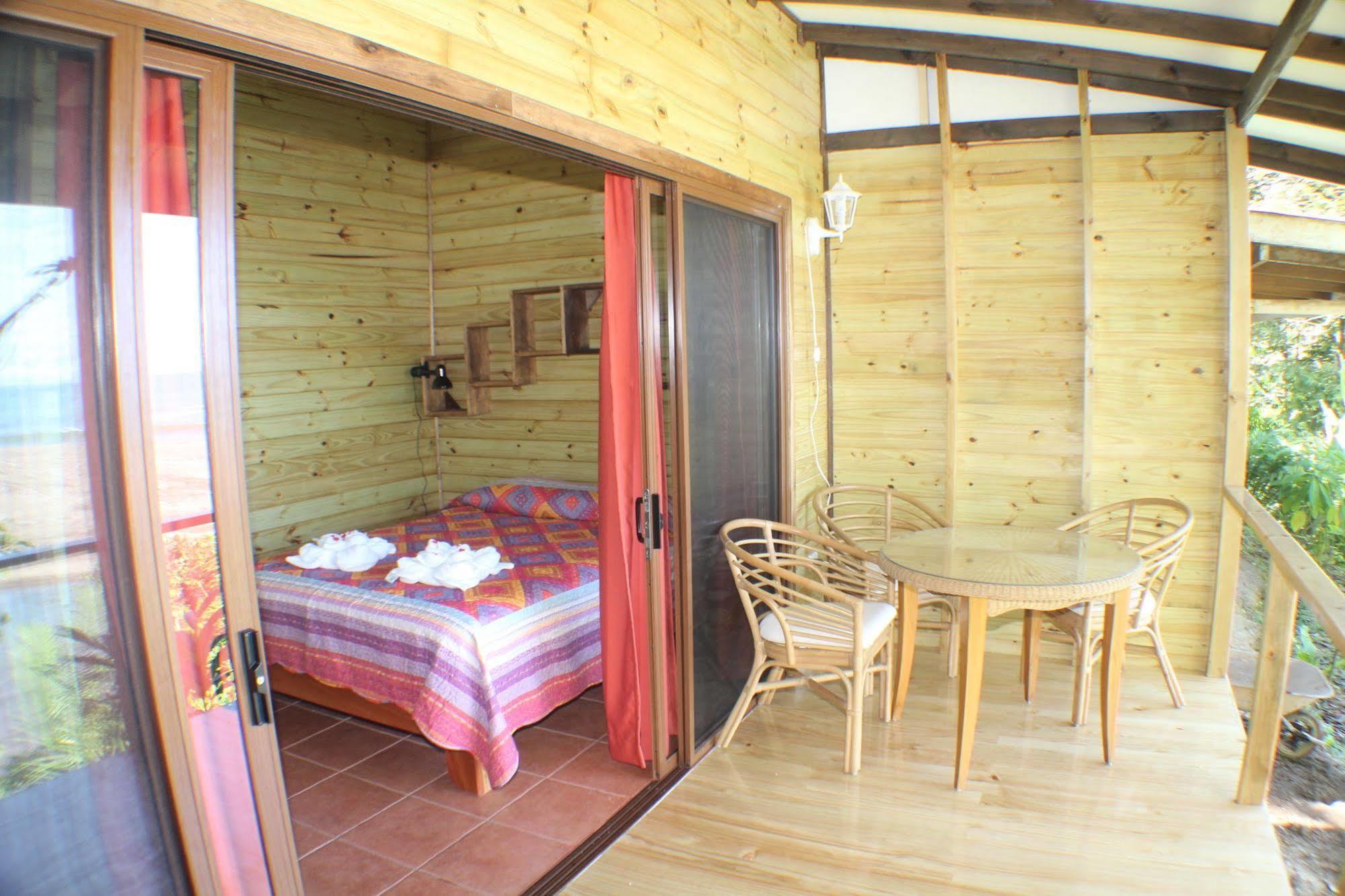 Hotel Pirate Cove Drakes Bay Exterior foto